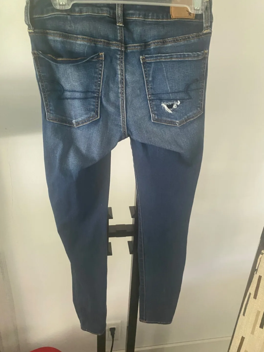 Ladies Jeans image indicator(3)