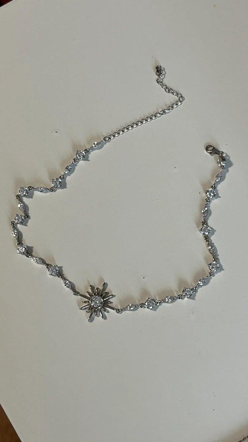 free with purchase Silver Tone chocker Necklace image indicator(2)