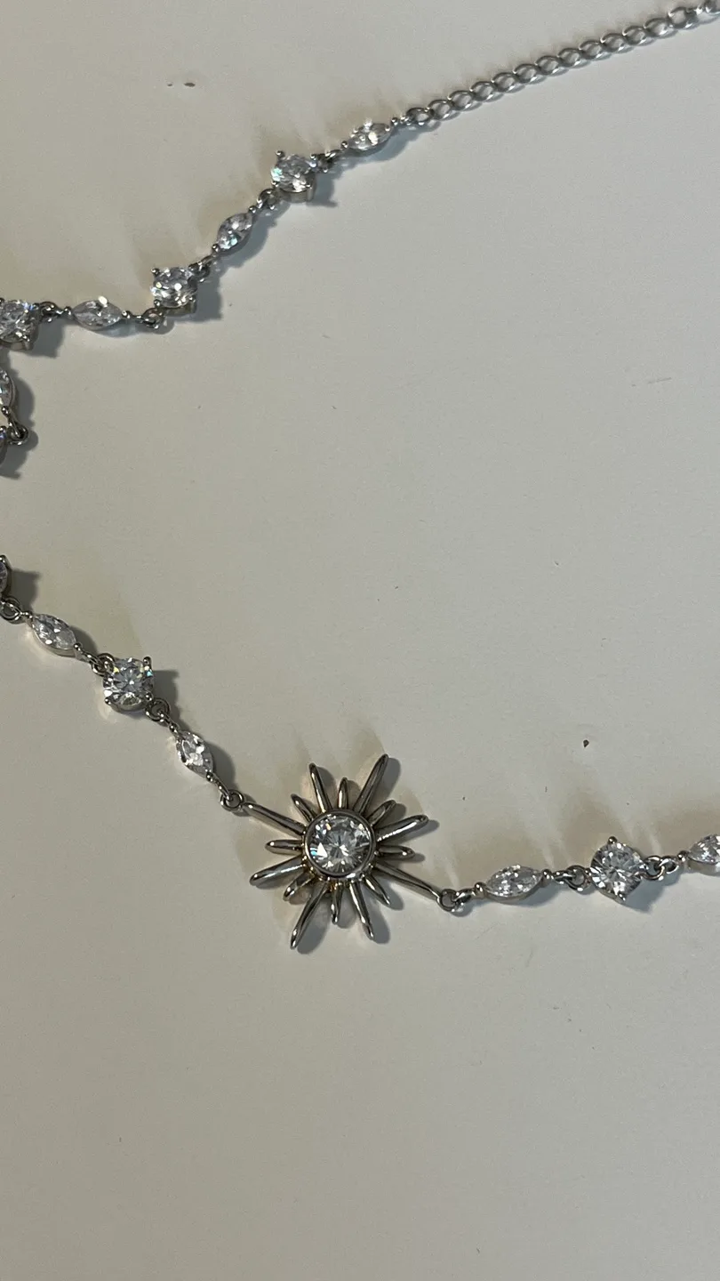 Silver Tone chocker Necklace thumbnail