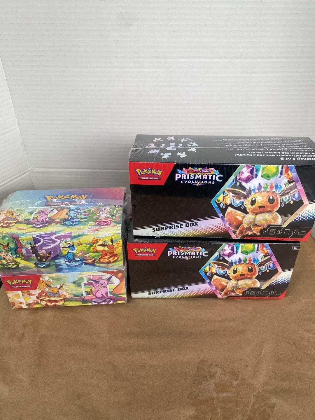 Pokémon TCG Prismatic Evolutions Surprise Box