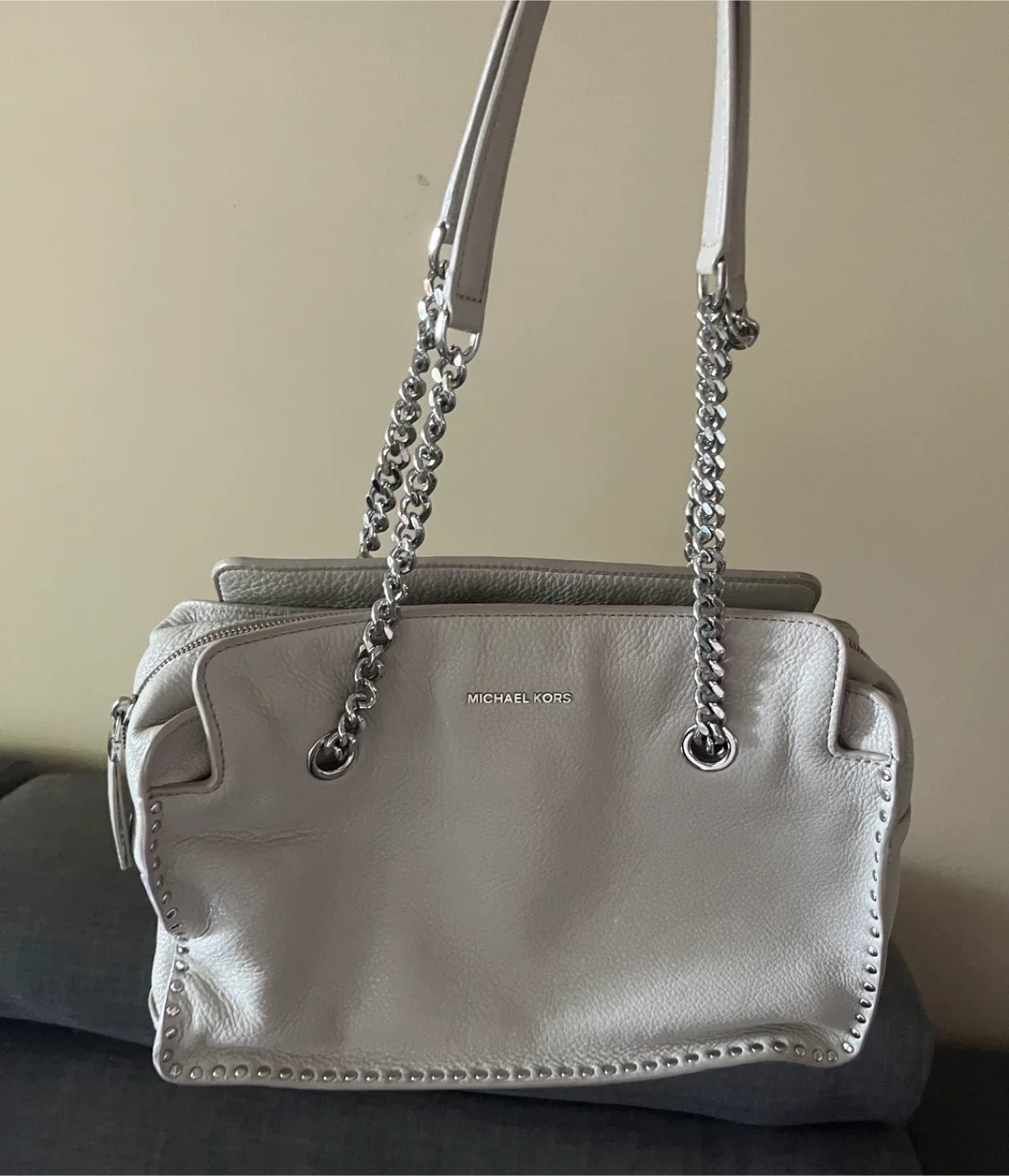 Michael Kors Leather Shoulder Bag thumbnail
