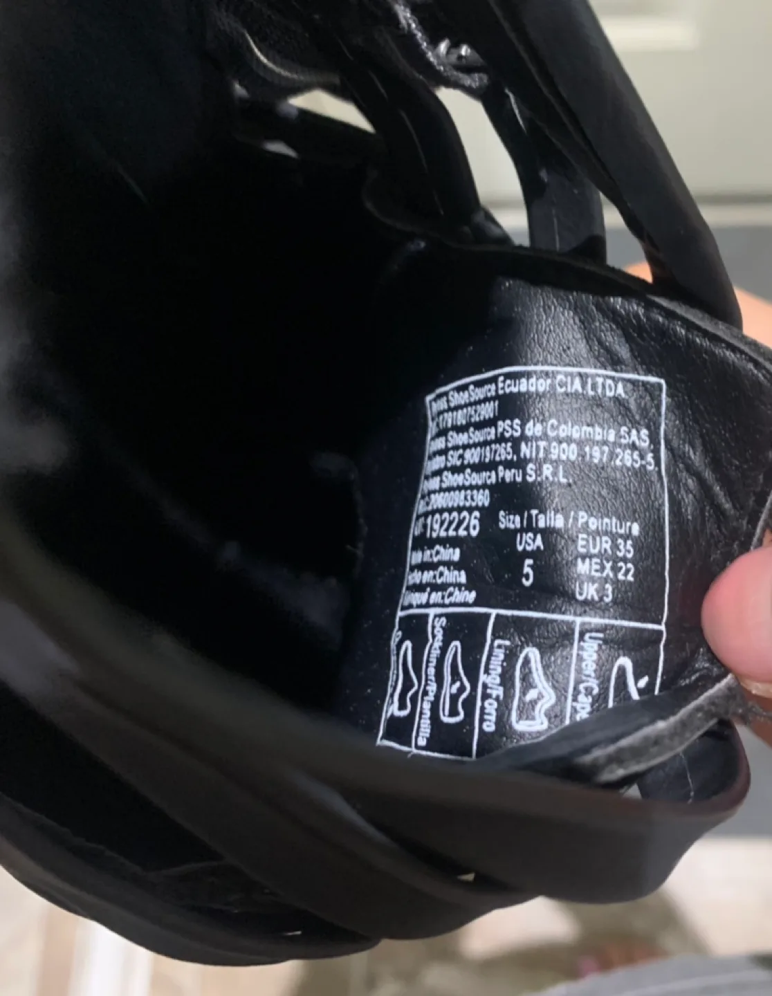 American Eagle Black Ankle Boots - Size 5 image indicator(3)