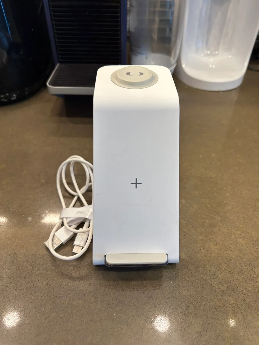 Wireless Charging Dock thumbnail