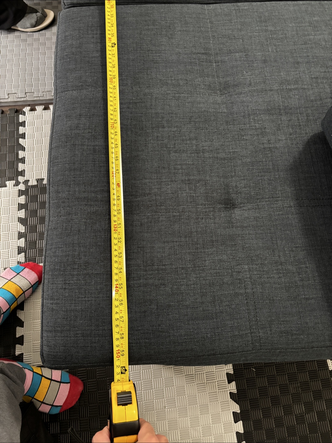 Couch / Bed - photo 2