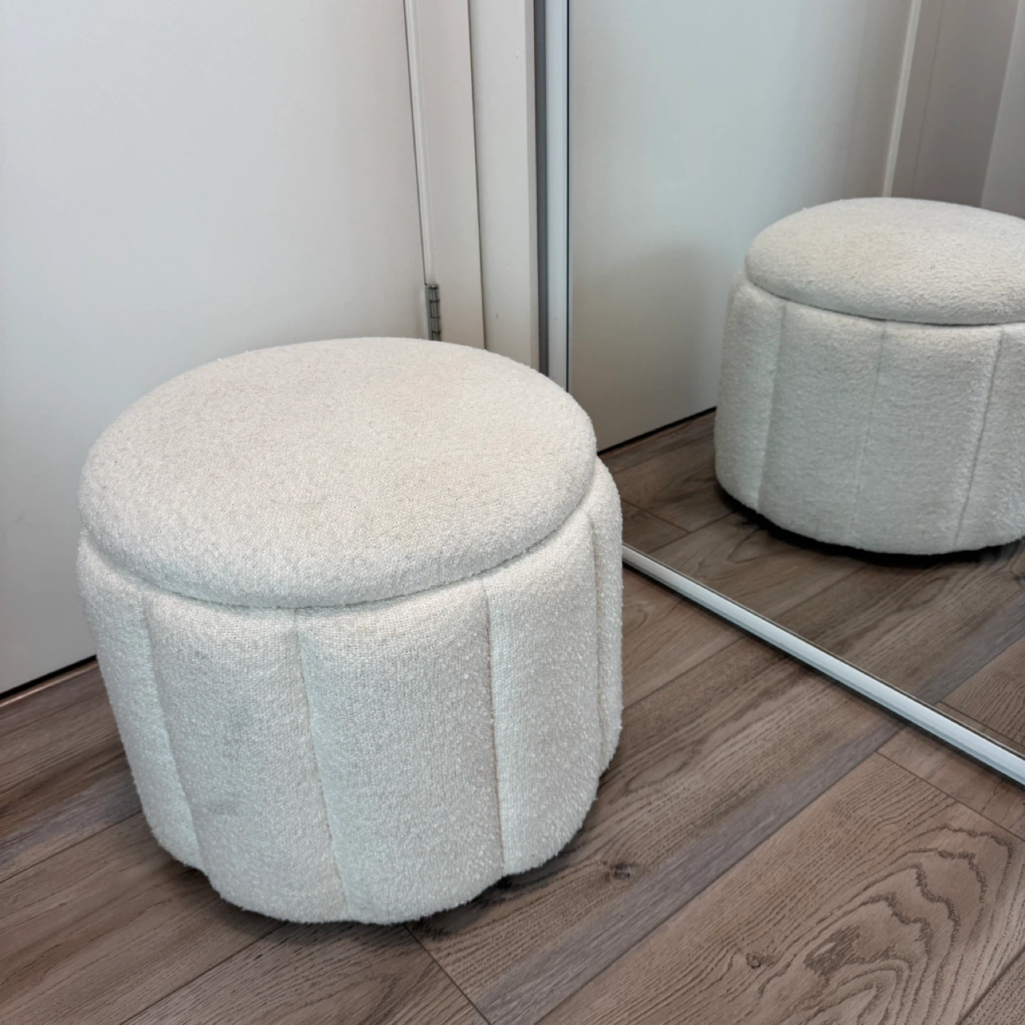 Boucle Storage Ottoman - photo 4
