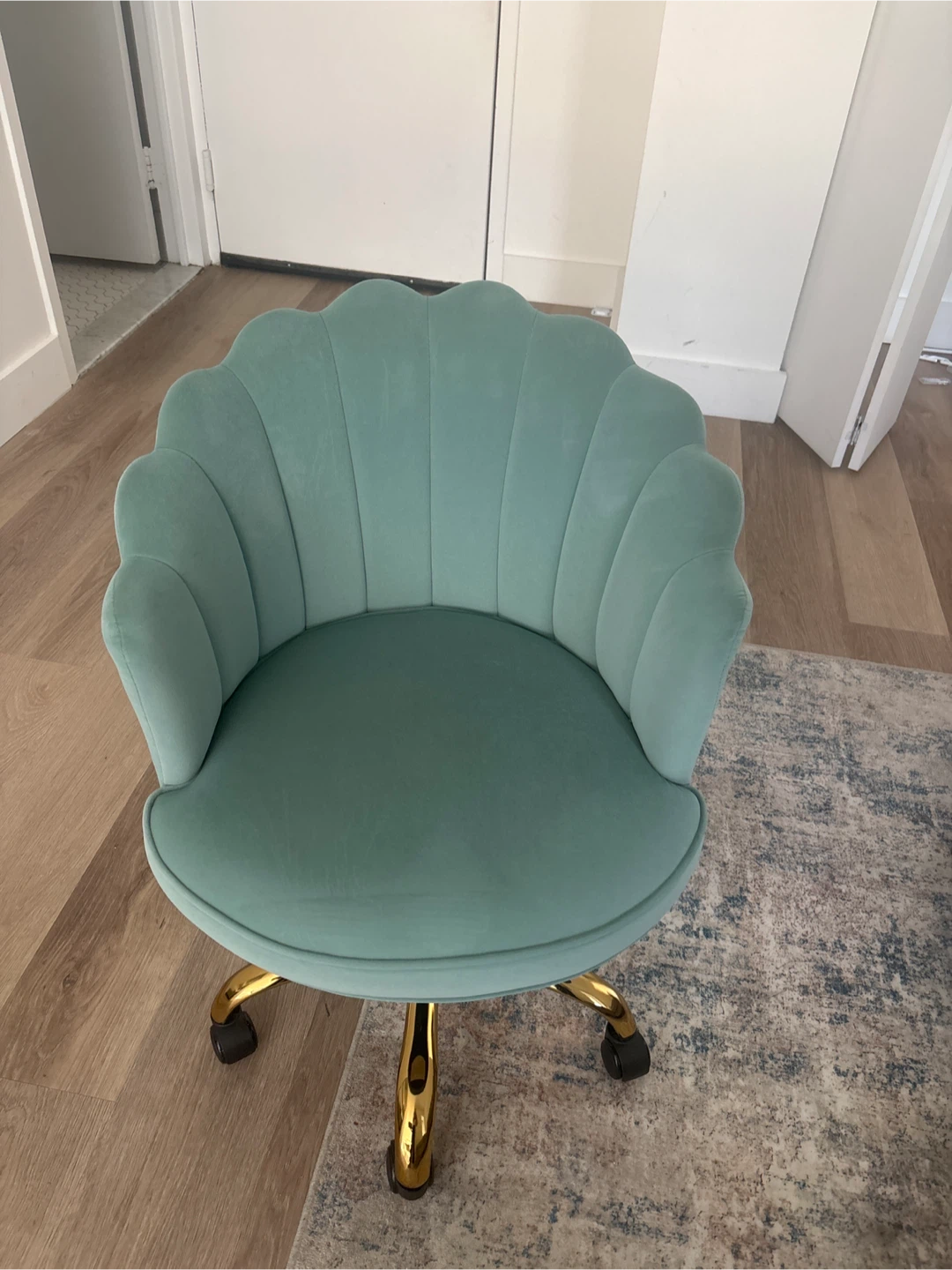 Green Velvet Scalloped Office Chair