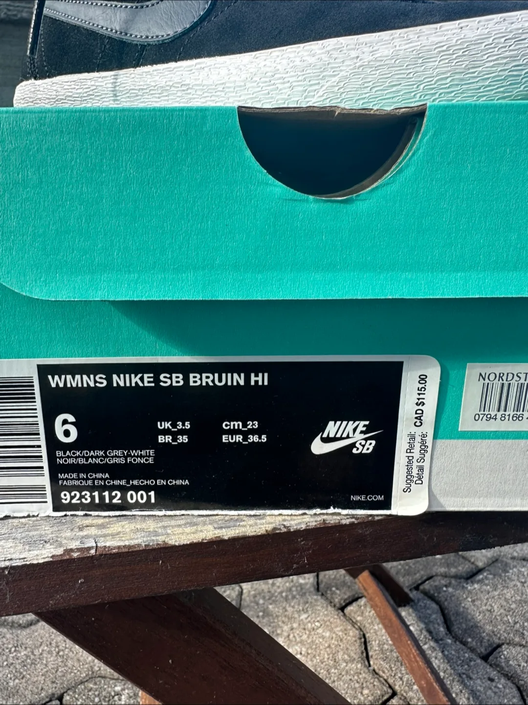 Women’s Nike SB high tops with box (size 6) image indicator(2)
