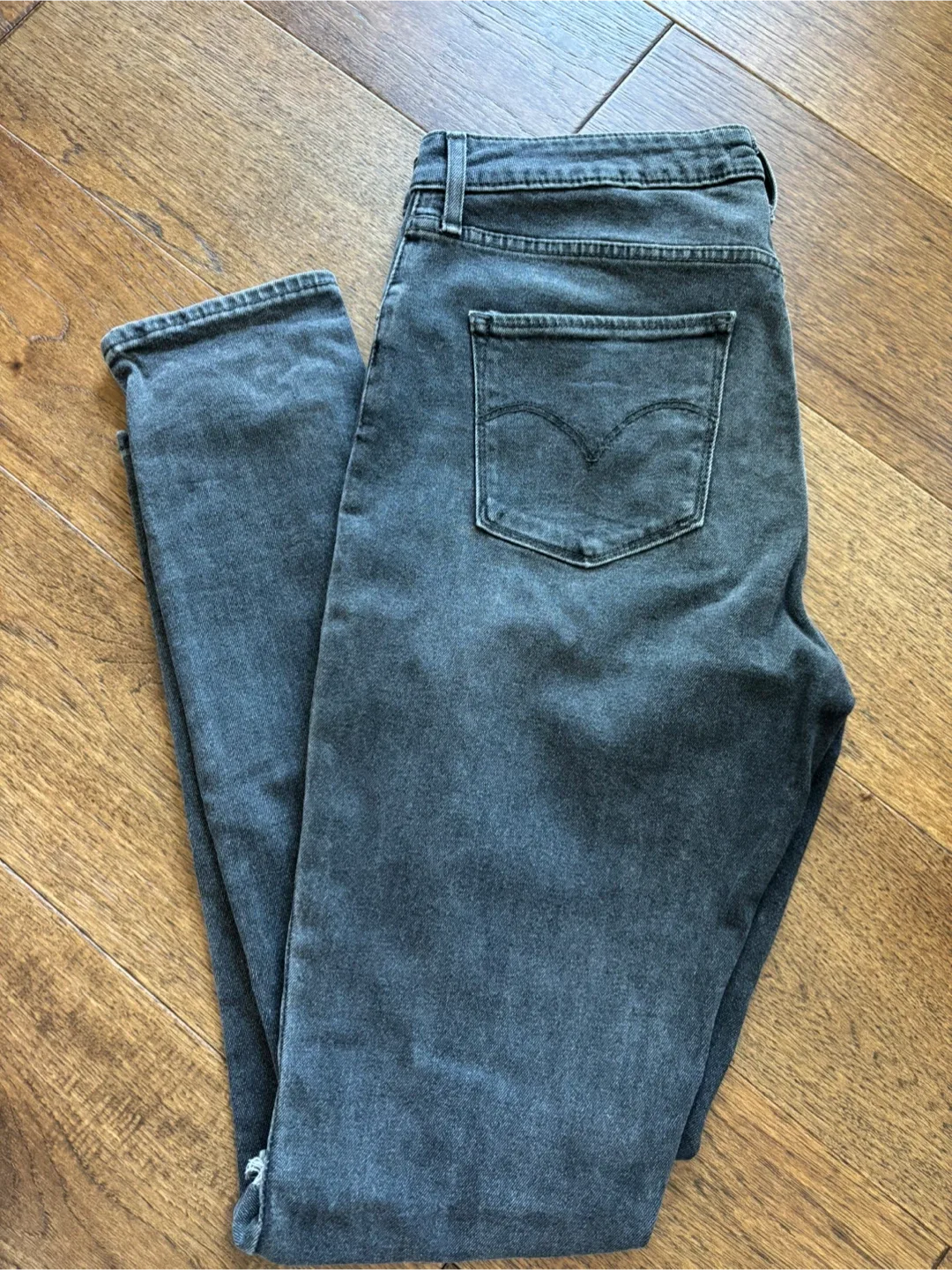Levi’s 721 - High Rise Skinny thumbnail