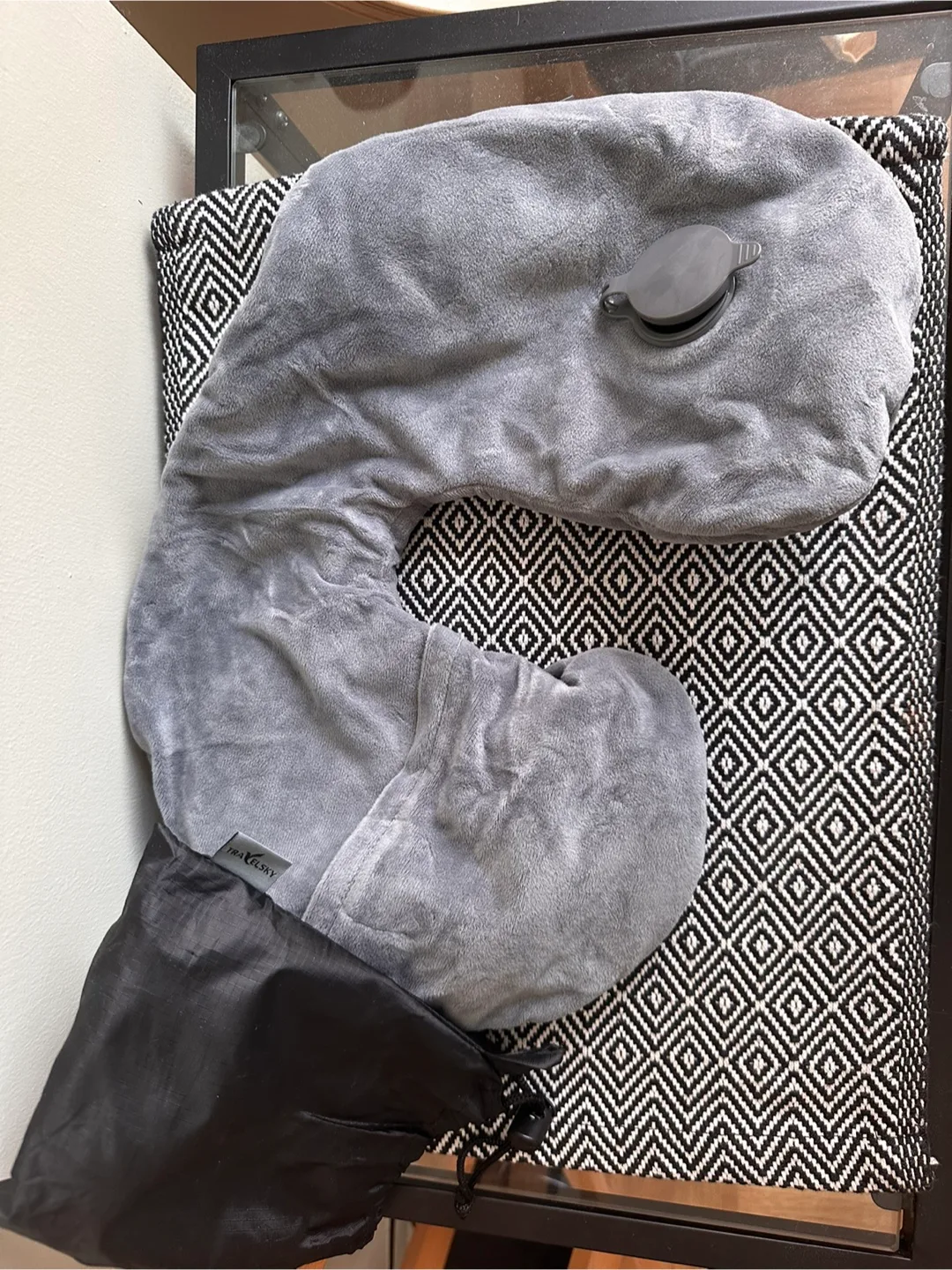Travelsky Inflatable Neck Pillow with Bag thumbnail