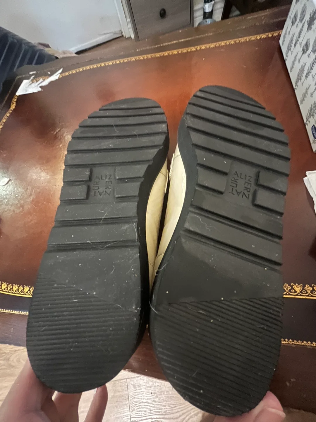 Aliz Naturz Cream Loafers Size 9.5 image indicator(5)