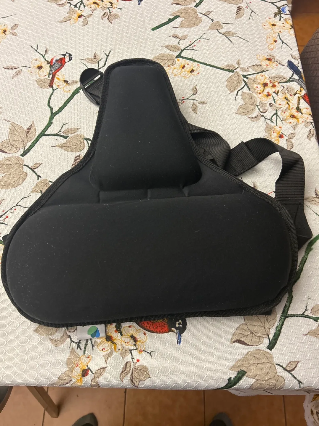 Fomi Back Support Cushion - Black thumbnail