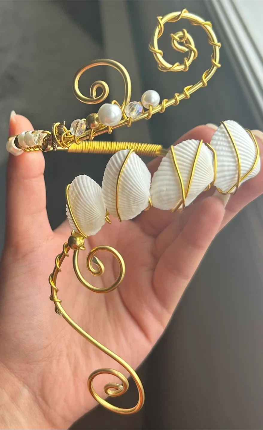 Handmade Gold Wire Cuff Bracelet arm cuff image indicator(6)