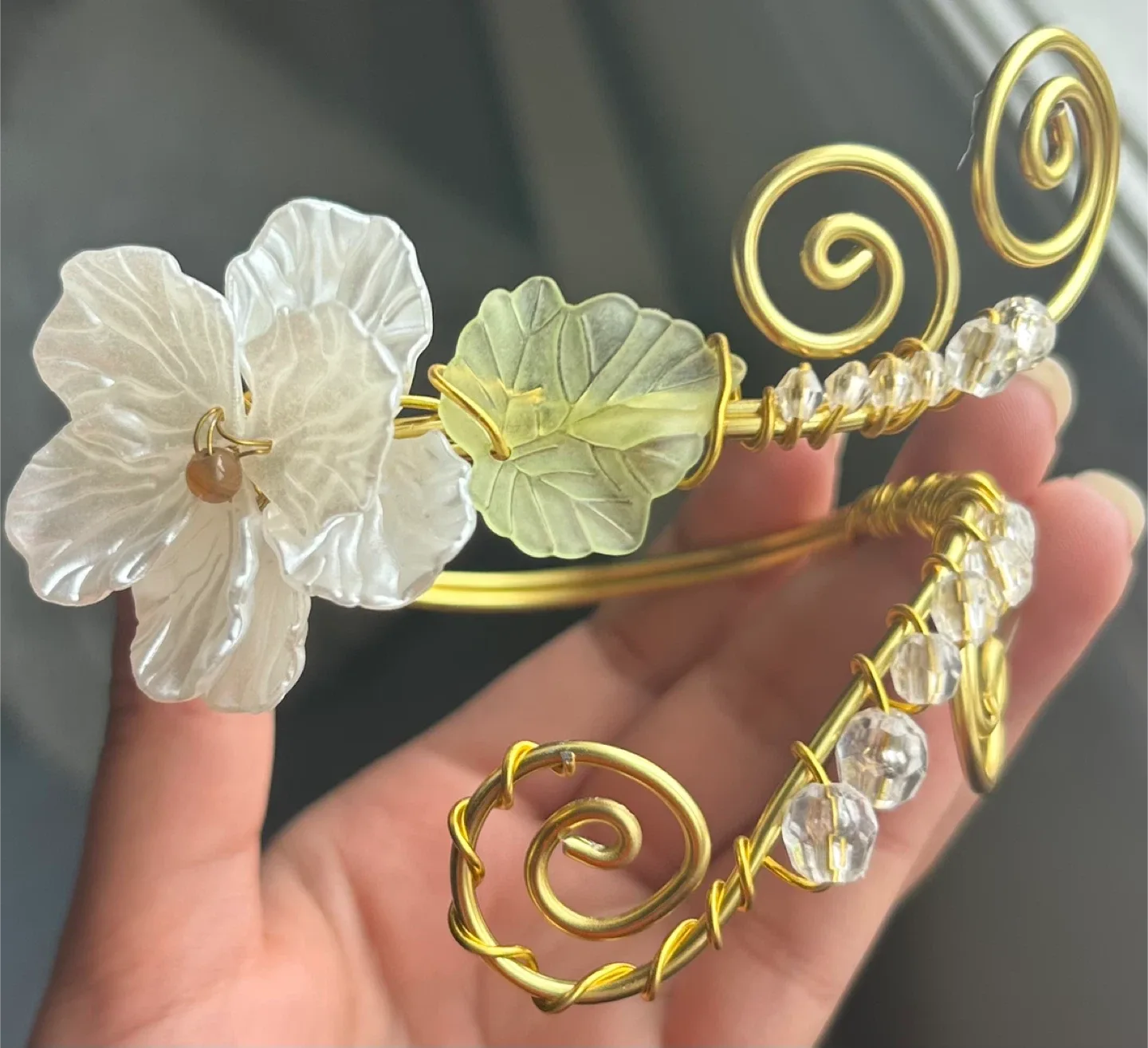 Handmade Gold Wire Cuff Bracelet arm cuff image indicator(4)