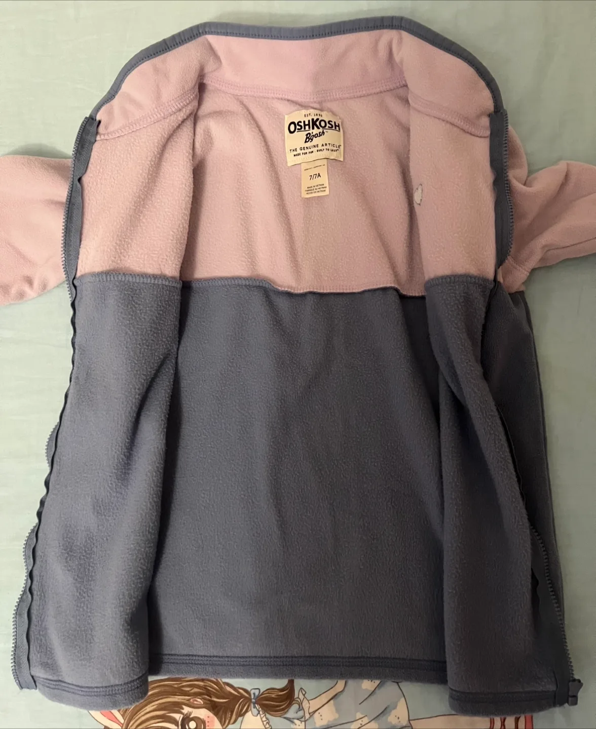 OshKosh B'gosh Fleece Jacket - Size 7/7A image indicator(3)