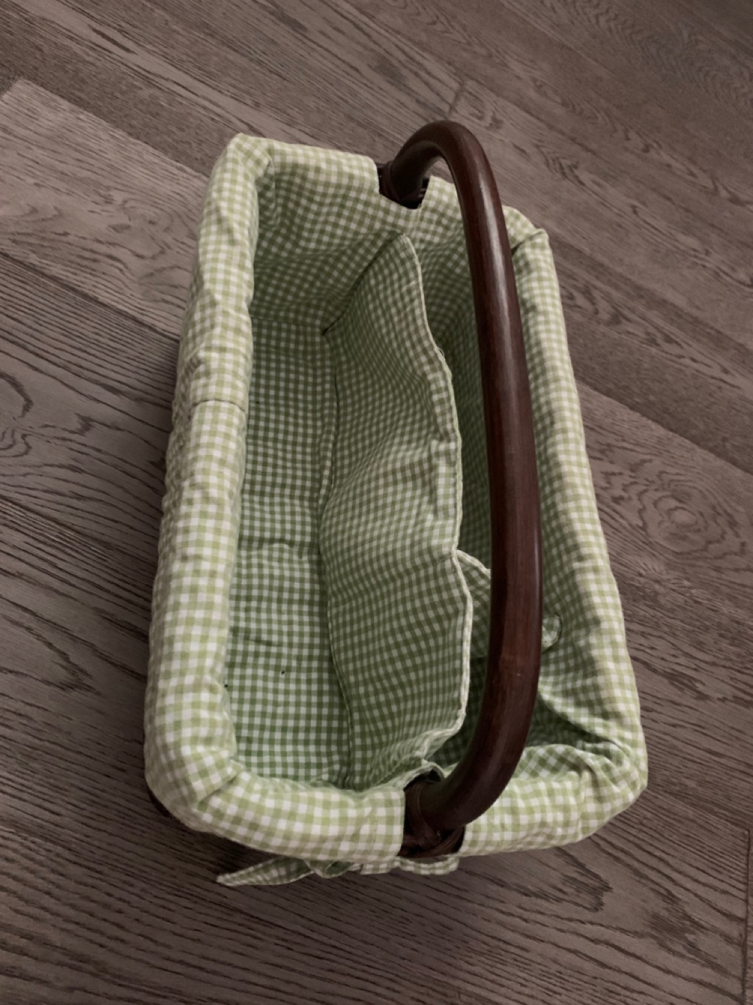 Pottery barn Wicker Basket with Green Gingham Liner