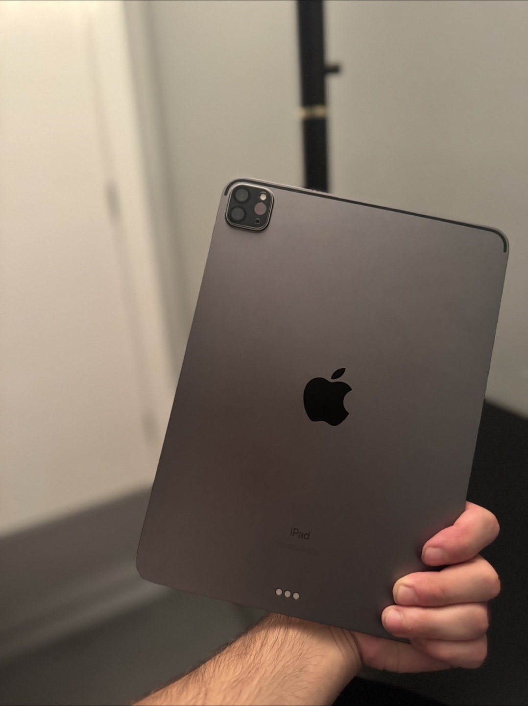 Apple iPad Pro 11 inch - photo 2