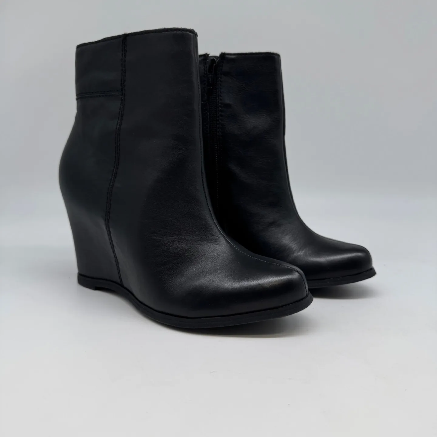 New Pegabo Black Wedge Ankle Boots – Size 8 (with box) thumbnail
