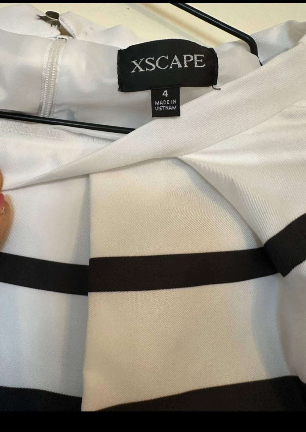 Xscape Black & White Striped Skirt - Size 4 - photo 2
