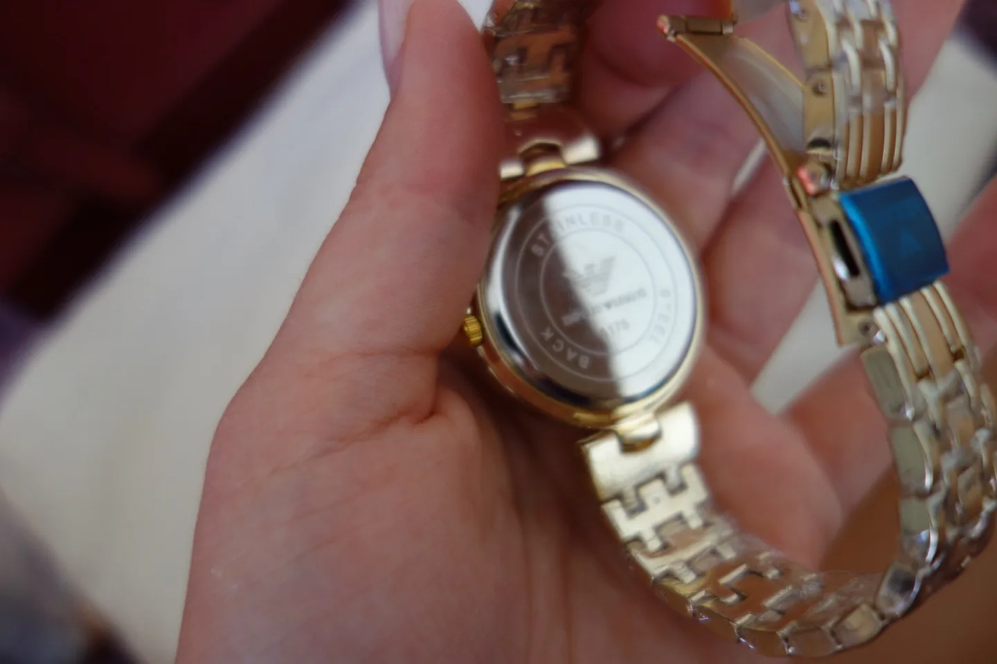 Emporio Armani Gold-Tone Ladies Watch image indicator(4)