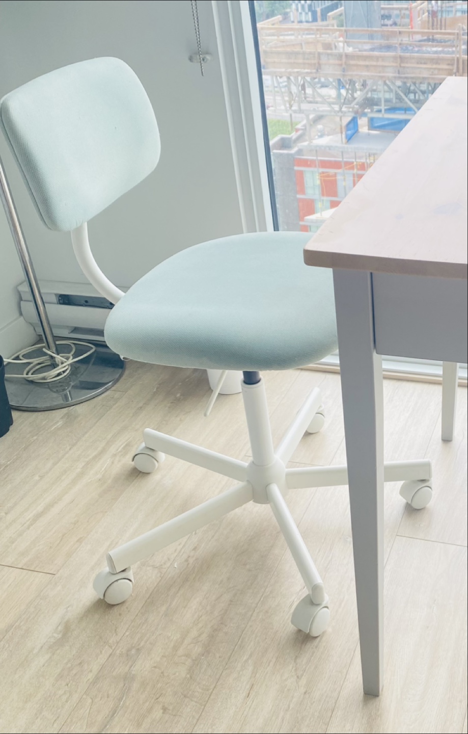 Small Rolling Chair - photo 2