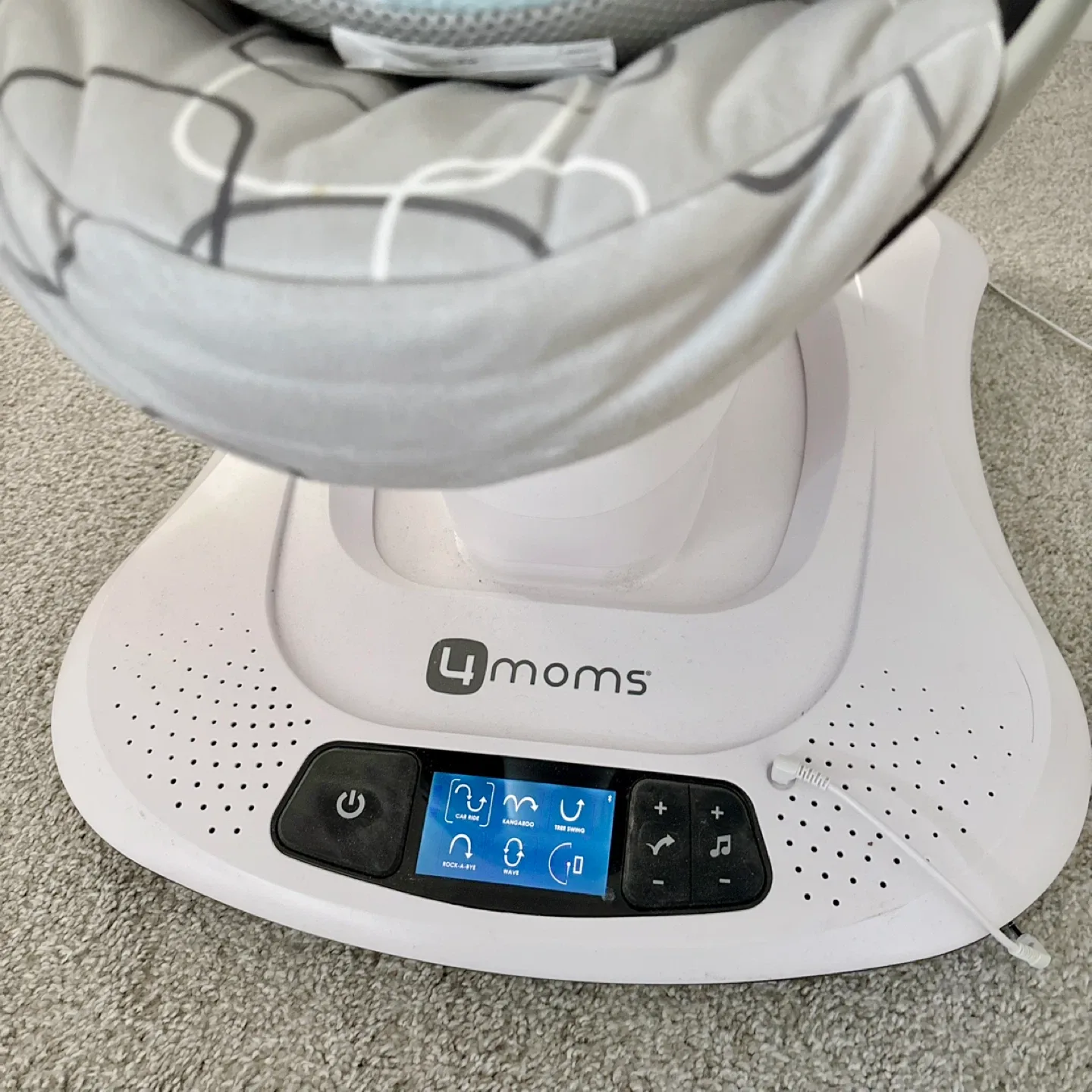MamaRoo 4moms Bluetooth Multi-motion Baby Infant Swing image indicator(3)