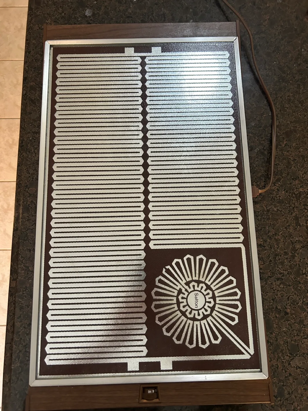 Salton Hot Tray Food Warmer thumbnail