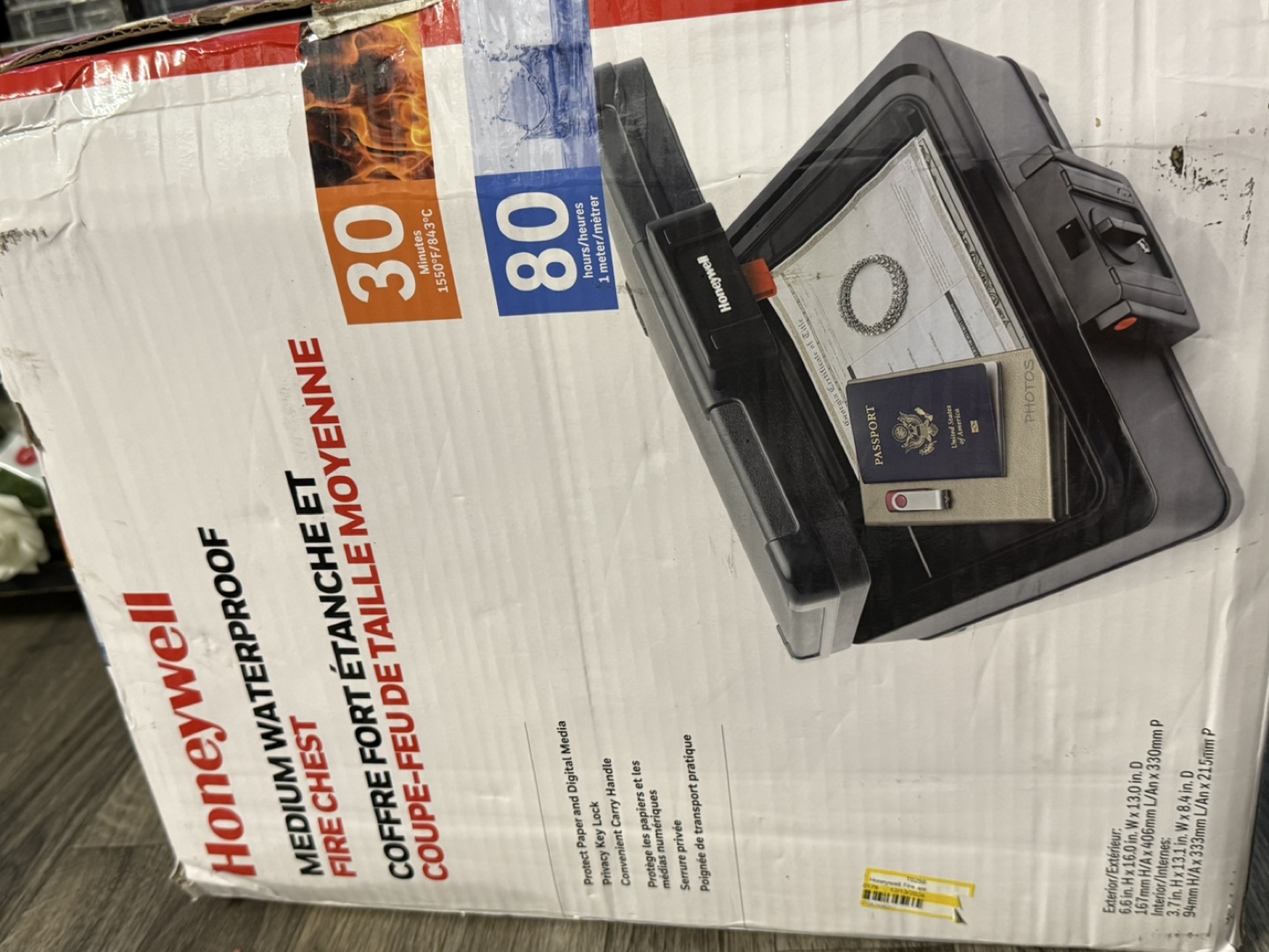 Honeywell Medium Waterproof Fire Chest w/ Key - photo 5