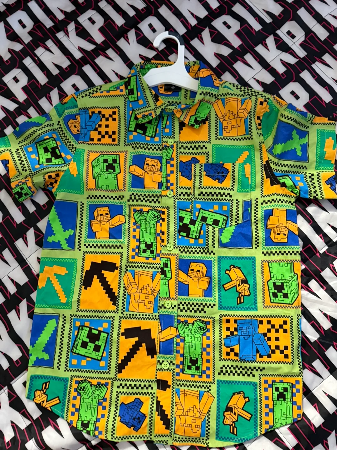 Minecraft Button Down Shirt - Size L thumbnail