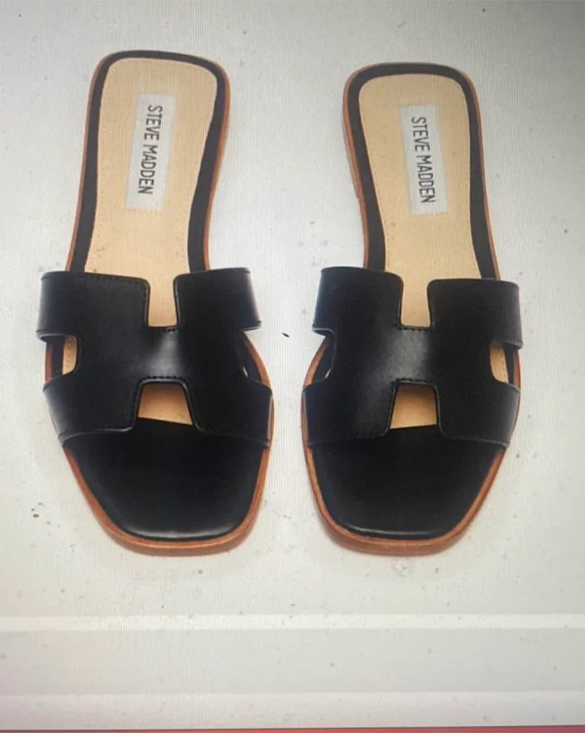 Steve Madden Black Leather Sandals thumbnail