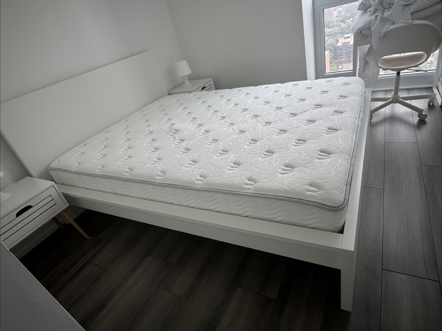 🔥 Urgent Sale – Queen Size Mattress (Like New!) 🔥 - photo 3
