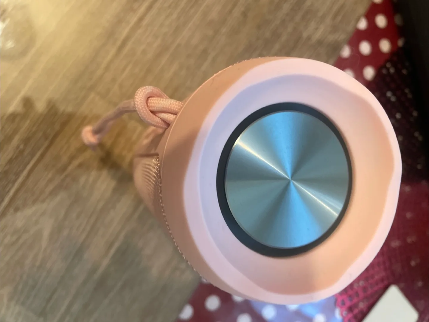 Pink Portable Bluetooth Speaker image indicator(2)