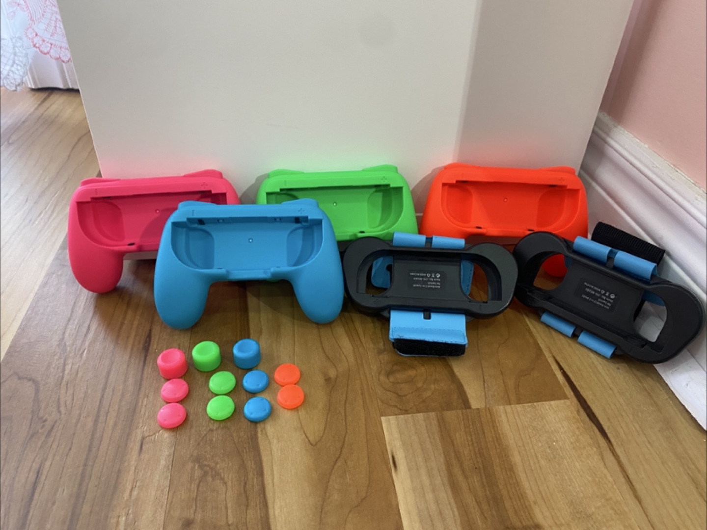 Nintendo Switch accessories - photo 2