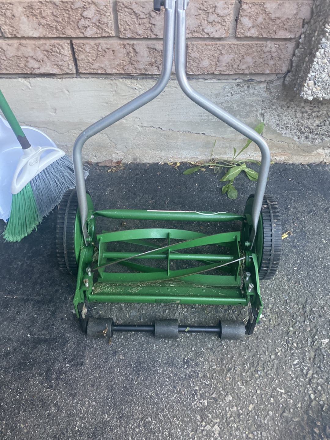Manual Push Reel Lawn Mower - photo 2