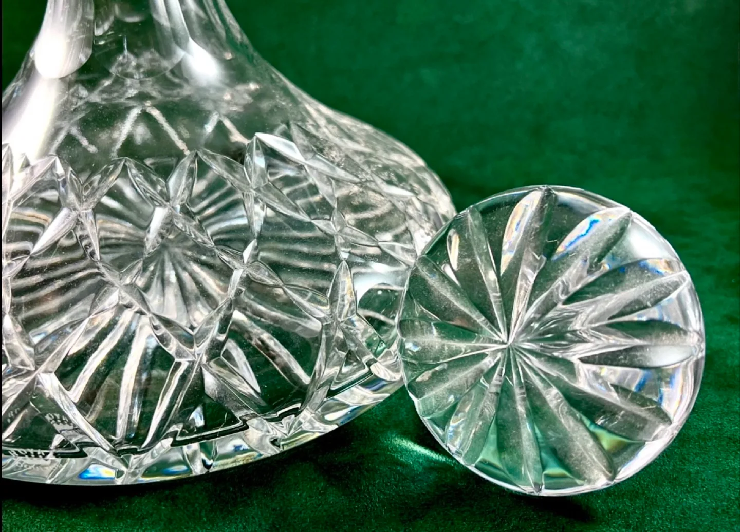 Royal Doulton crystal decanter image indicator(6)