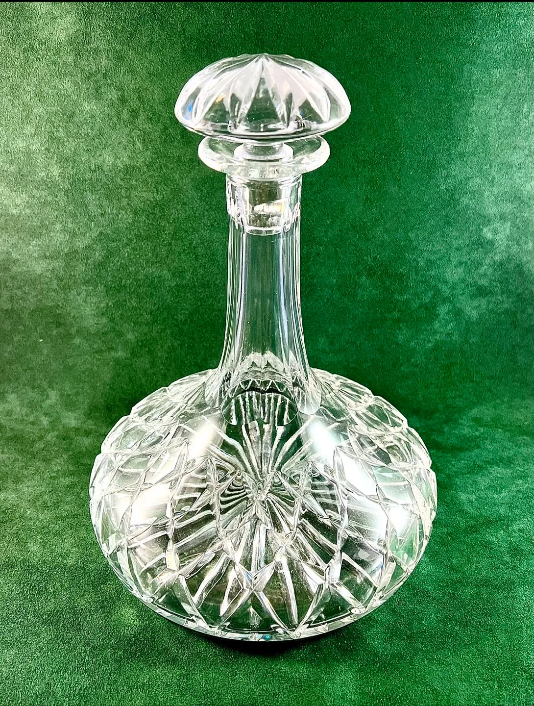 Royal Doulton crystal decanter image indicator(2)