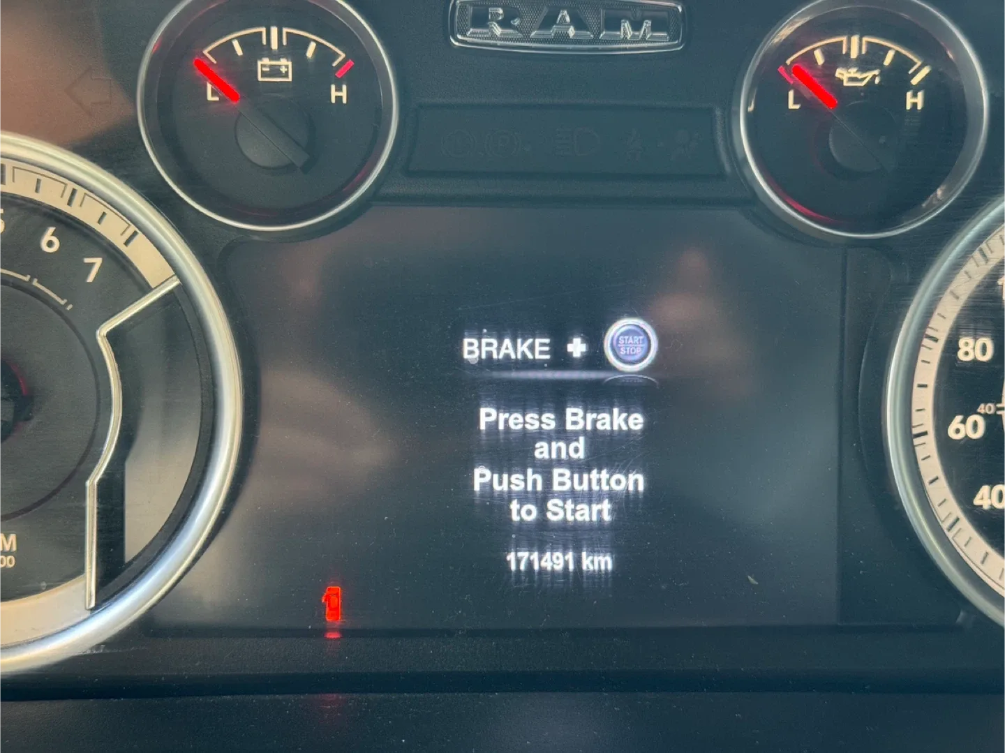 Dodge Ram 1500 Sport 4X4 Crew Cab - Fully Loaded - $17,000 image indicator(8)