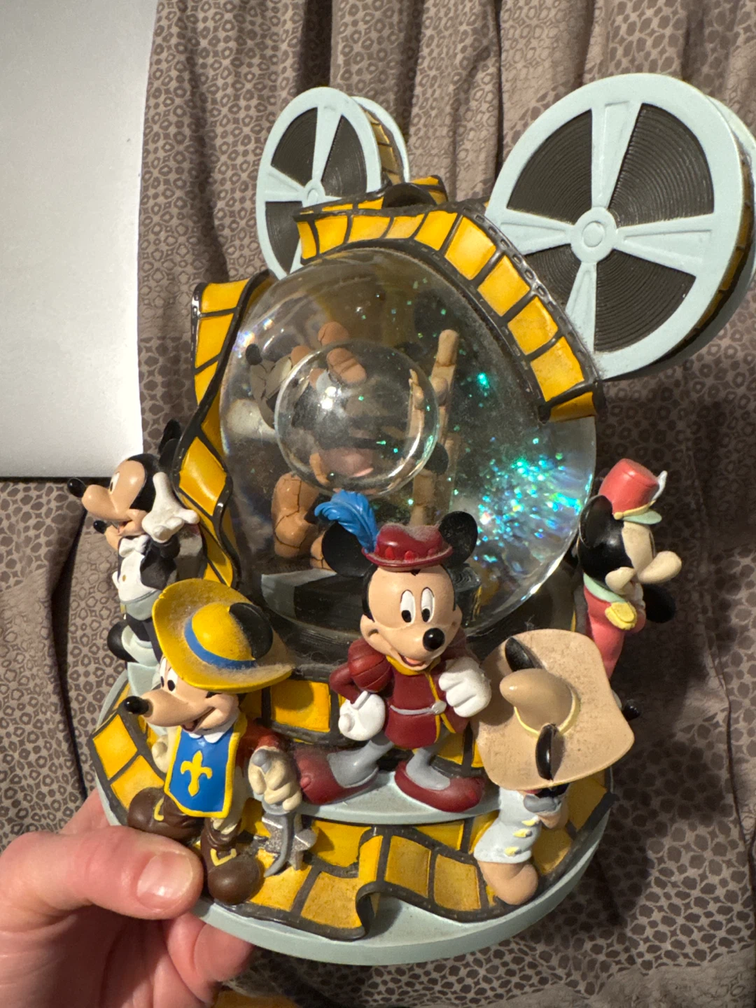Disney Mickey Mouse Snow Globe - photo 2