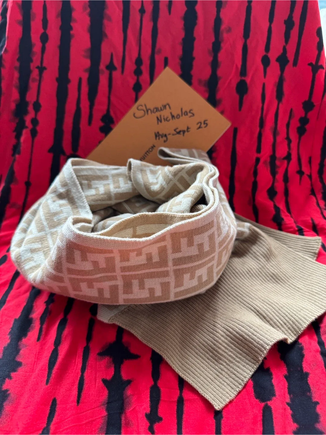 Fendi Zucca FF Monogram Wool Beige Scarf thumbnail