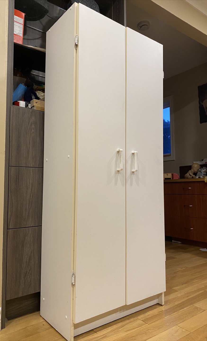 White Storage Cabinet (CAN DELIVER) - photo 2