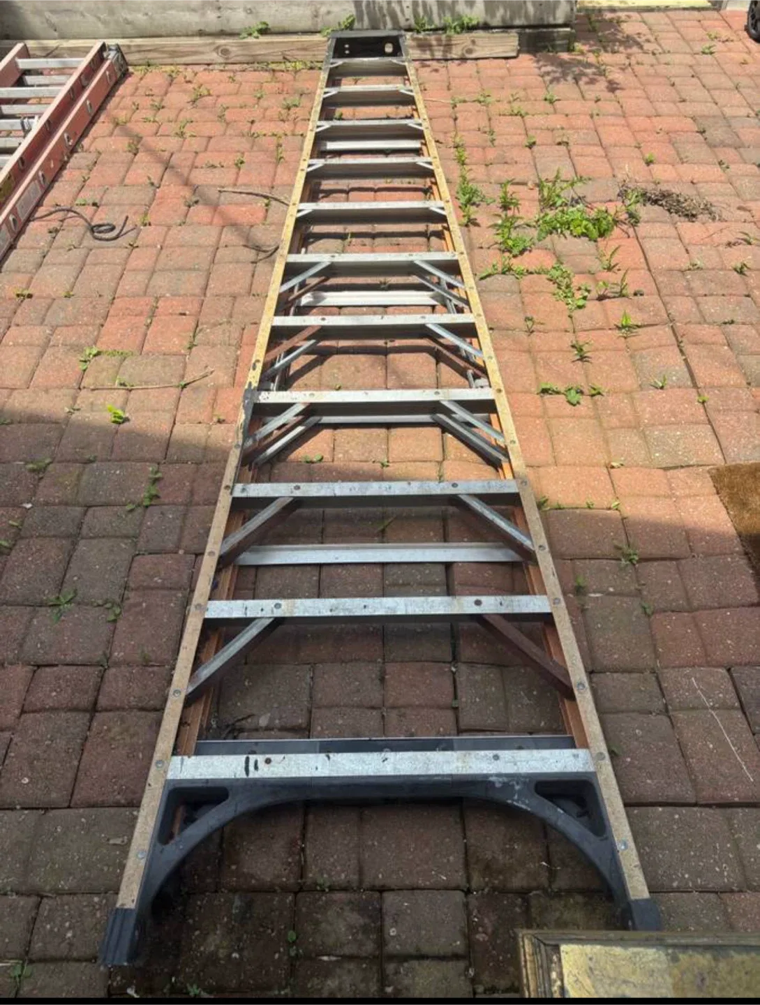 Husky Ladder