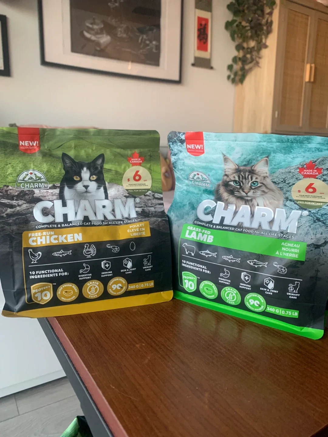‼️MOVING MUST-GO‼️ Charm Cat Food - Chicken & Lamb Flavours thumbnail