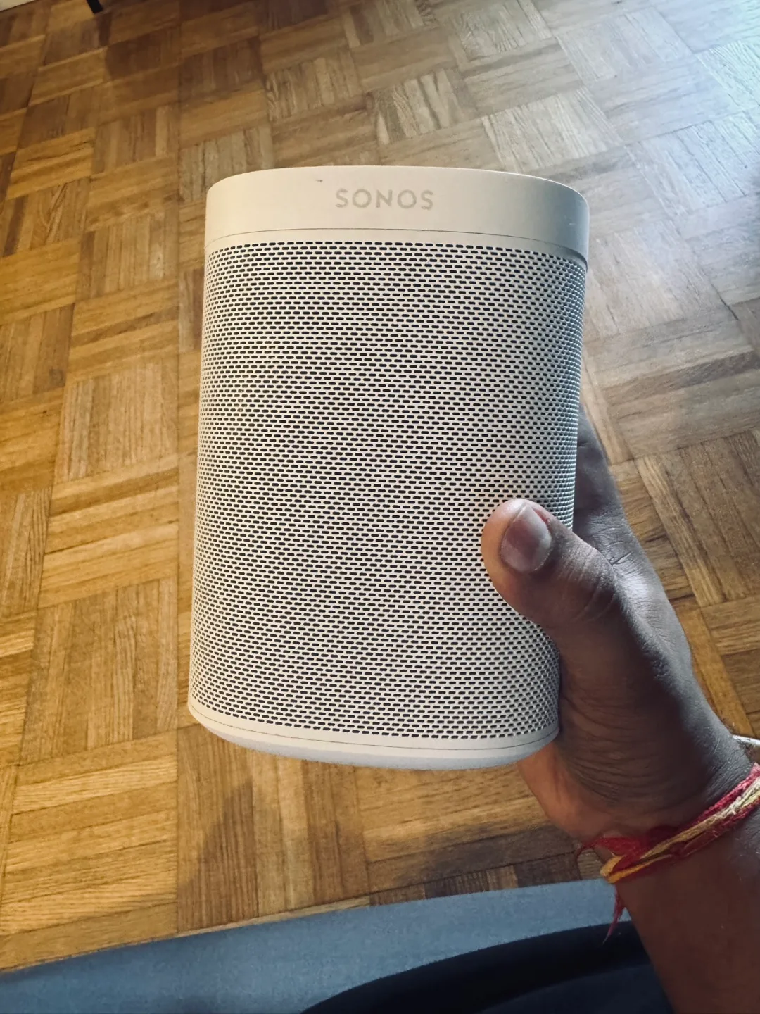 Sonos One (Gen 2) Smart Speaker - White image indicator(3)