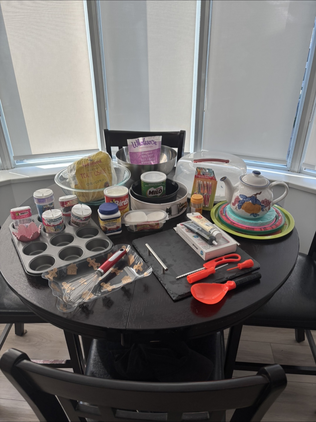 Full baking and kitchen kit