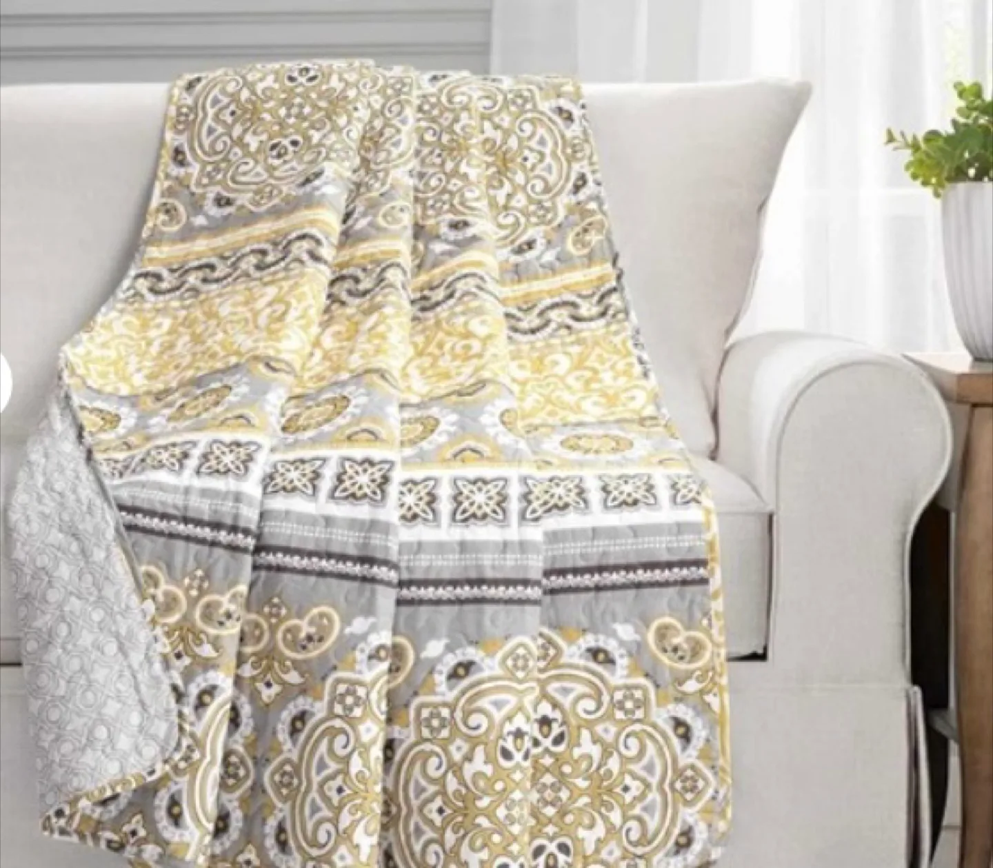 Decorative Throw Blanket - Grey & Gold thumbnail