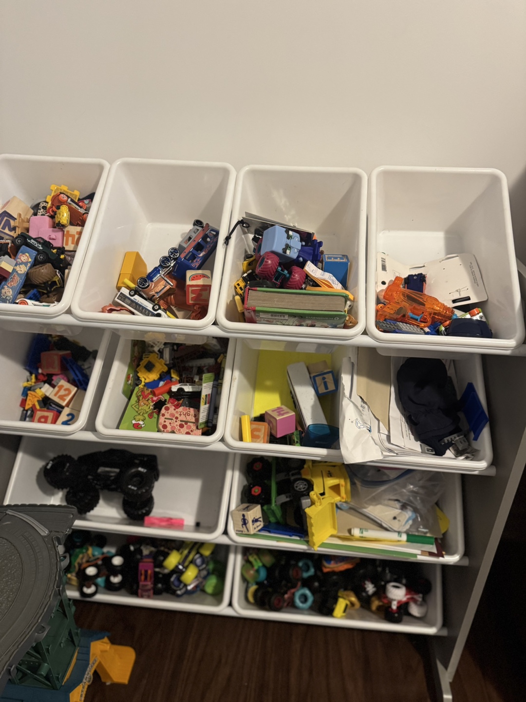 Toy Organizer and Toys - photo 2