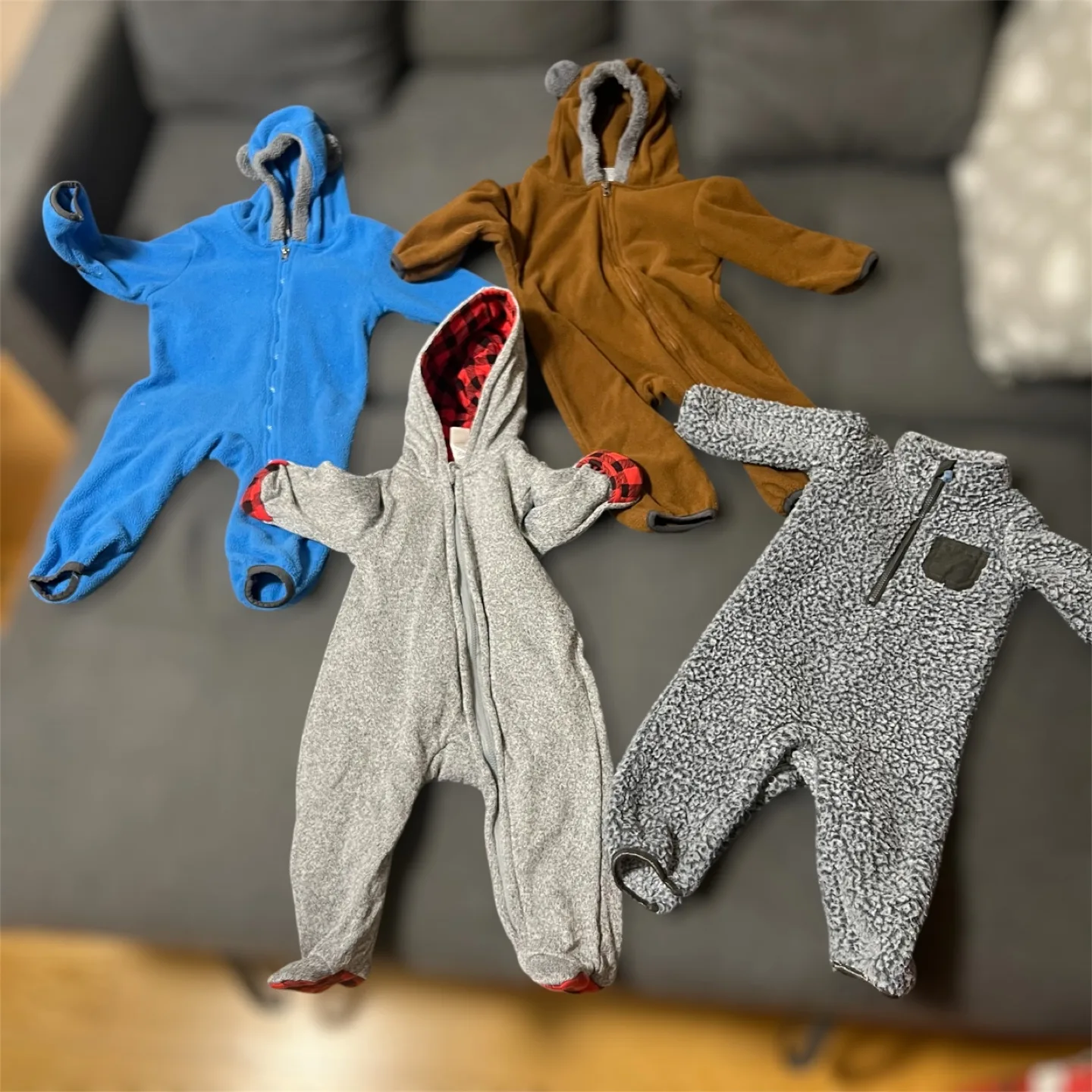 Mixed Baby Clothes Bundle - Size 6-12 Months thumbnail