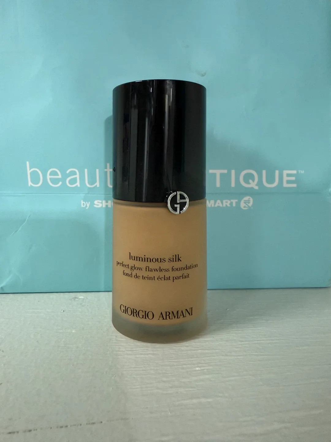 Giorgio Armani Luminous Silk Foundation 6.5 thumbnail