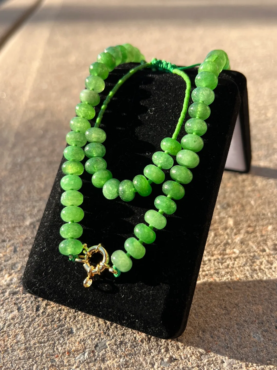 Green Jade Necklace & Bracelet Set thumbnail