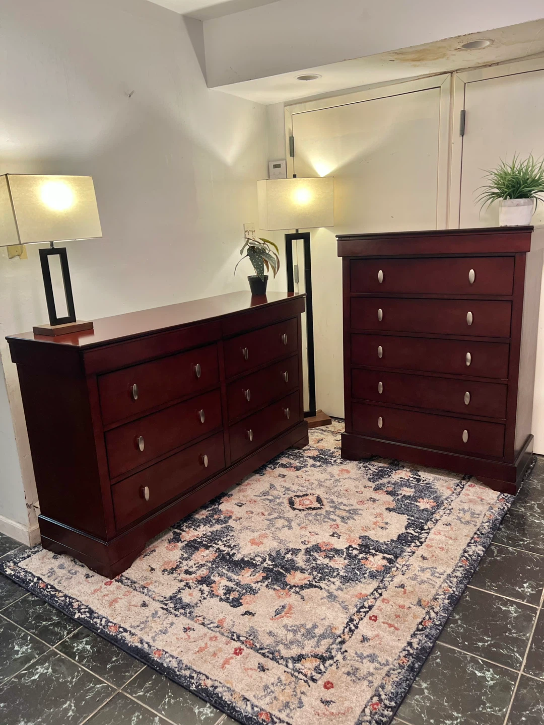 Elegant Style Dresser & Chest - Like New Cond. - Delivery Extra