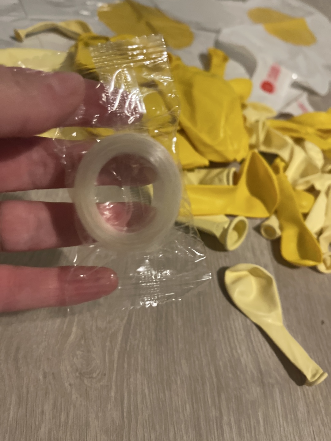 Daisy Balloon Garland Arch Kit  114 pieces - photo 5